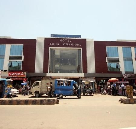 Hotel Sachin International, Haridwar Kankhal Dış mekan fotoğraf